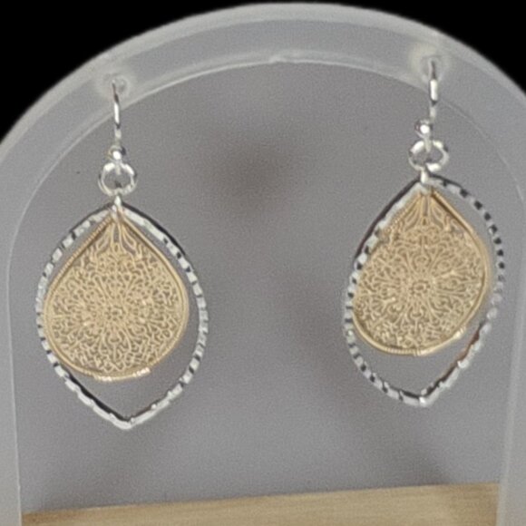 Hand-hammered Delicate Gold-Silver Filagree Open, Spinner Teardrop Earrings - Picture 14 of 15